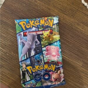 Pokemon GO Trading Card Pack